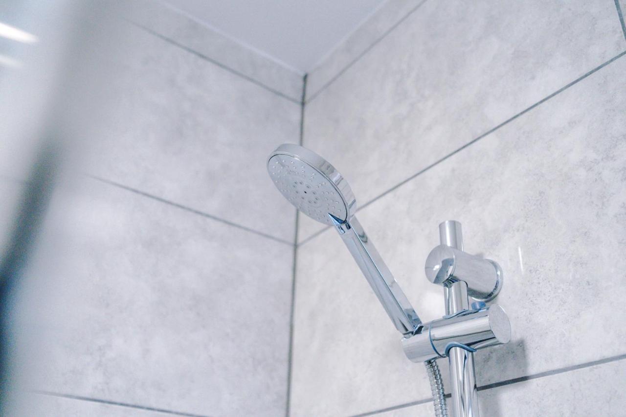 Cosy 3 Bed 3 Bath House - Central Liverpool -Self Check-In & Free Parking! Villa Ngoại thất bức ảnh